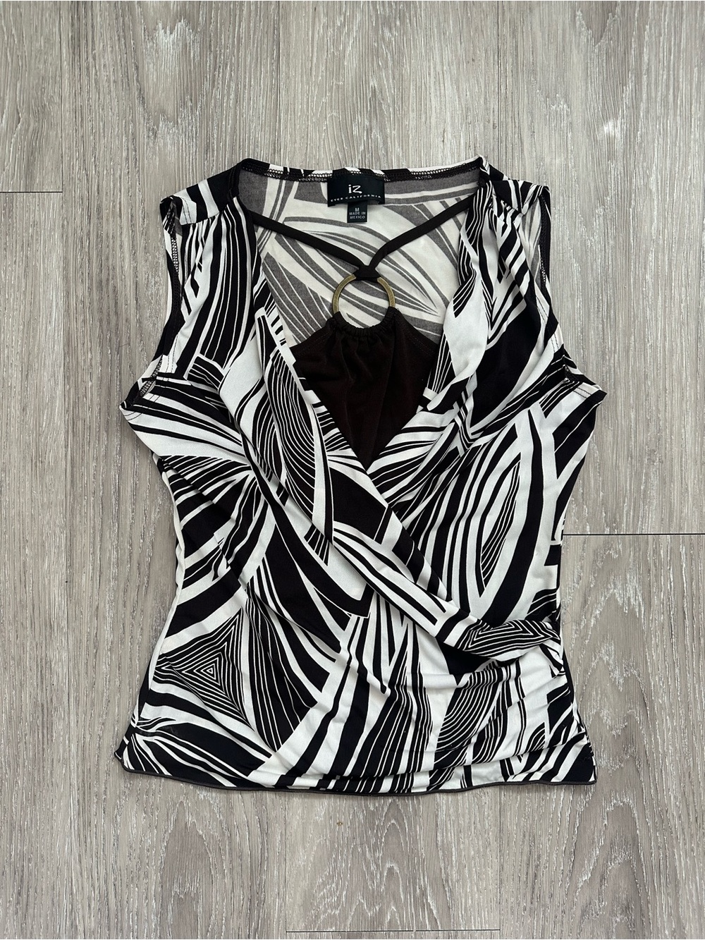 Iz Byer Brown& White Ring-Front Sleeveless Cami Top
